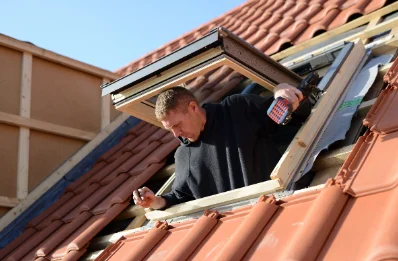Pose de fenêtres de toit Velux à Solomiac